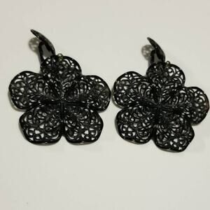 70s Style Retro Vintage black flower clip on Earrings